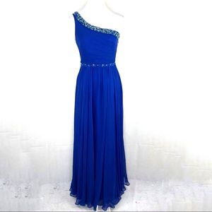 BCBGMAXAZRIA Beaded Chiffon One Shoulder Gown Sz 6